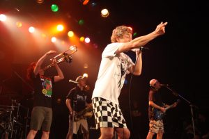 LESS THAN JAKE（Roger、Boddy）× KEMURI（伊藤ふみお）インタビュー